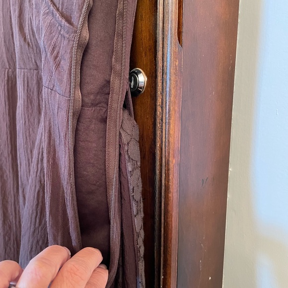 ❤️BCBG Dress Chocolate Brown EUC - Picture 8 of 13